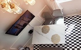 Blooming Guest House